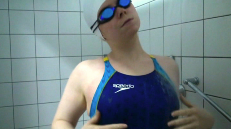 New Speedo Fastskin Kneesuit in the pool and shower